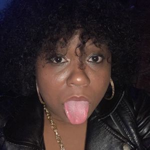 Meet your Posher, Kyona